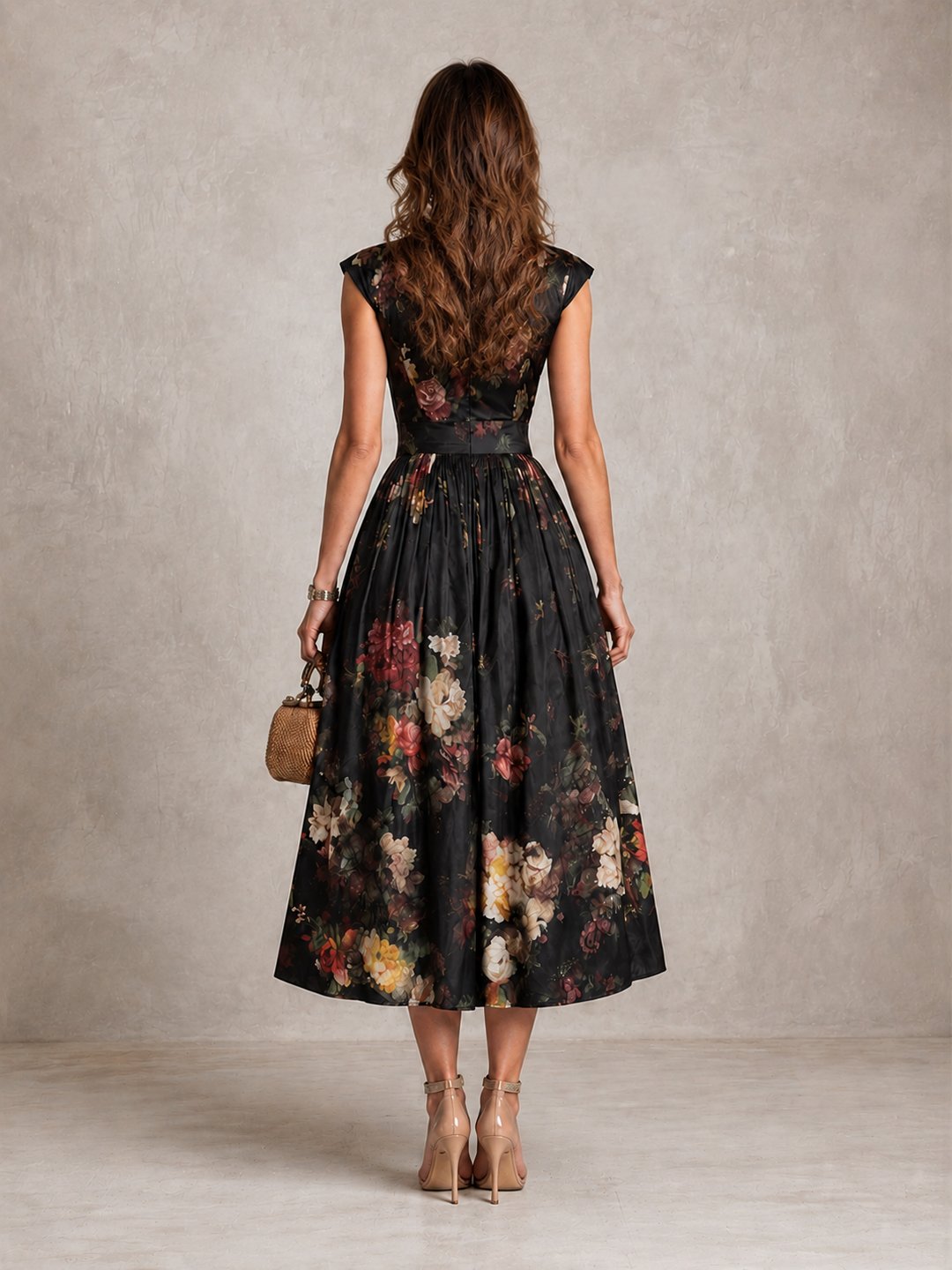 Kesha | Women's Statement Midi Dress