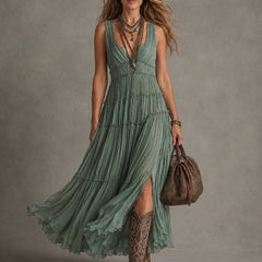 Lolita | Women's Gathered V-Neck Maxi Dress