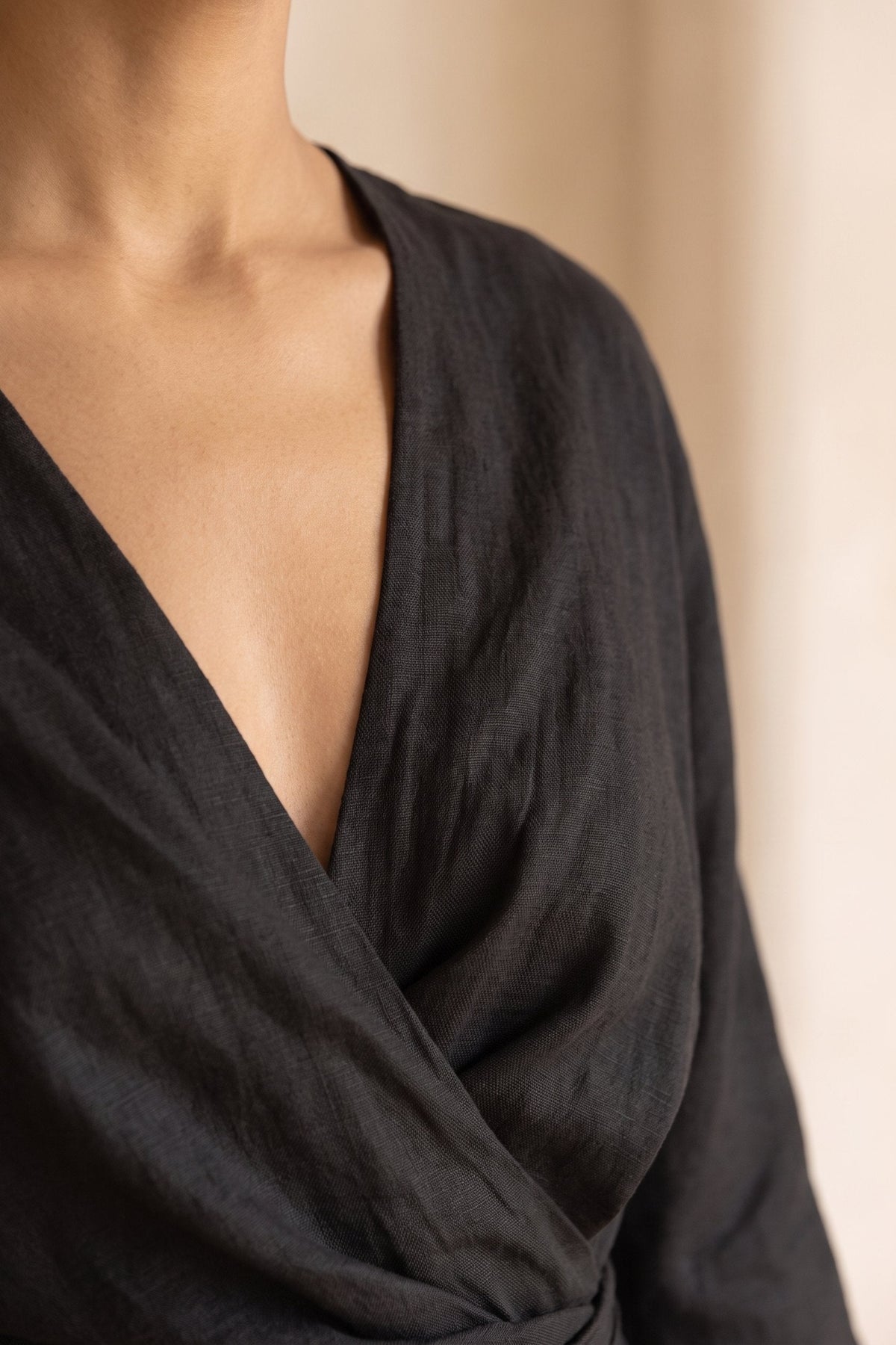 Kenya | Women's Linen-Look V-Neck Maxi Dress
